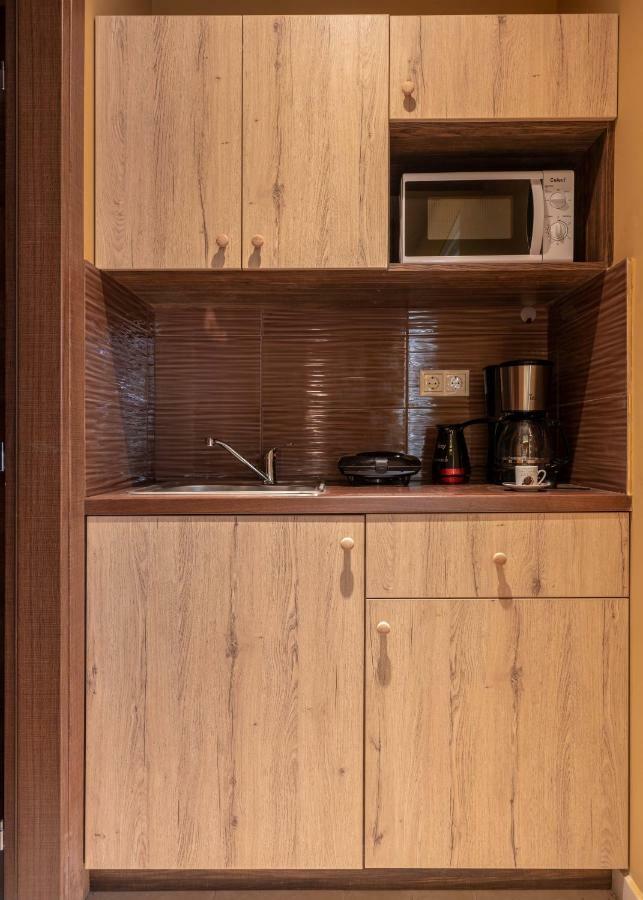 Cool Style Private Apartments Athena Bagian luar foto