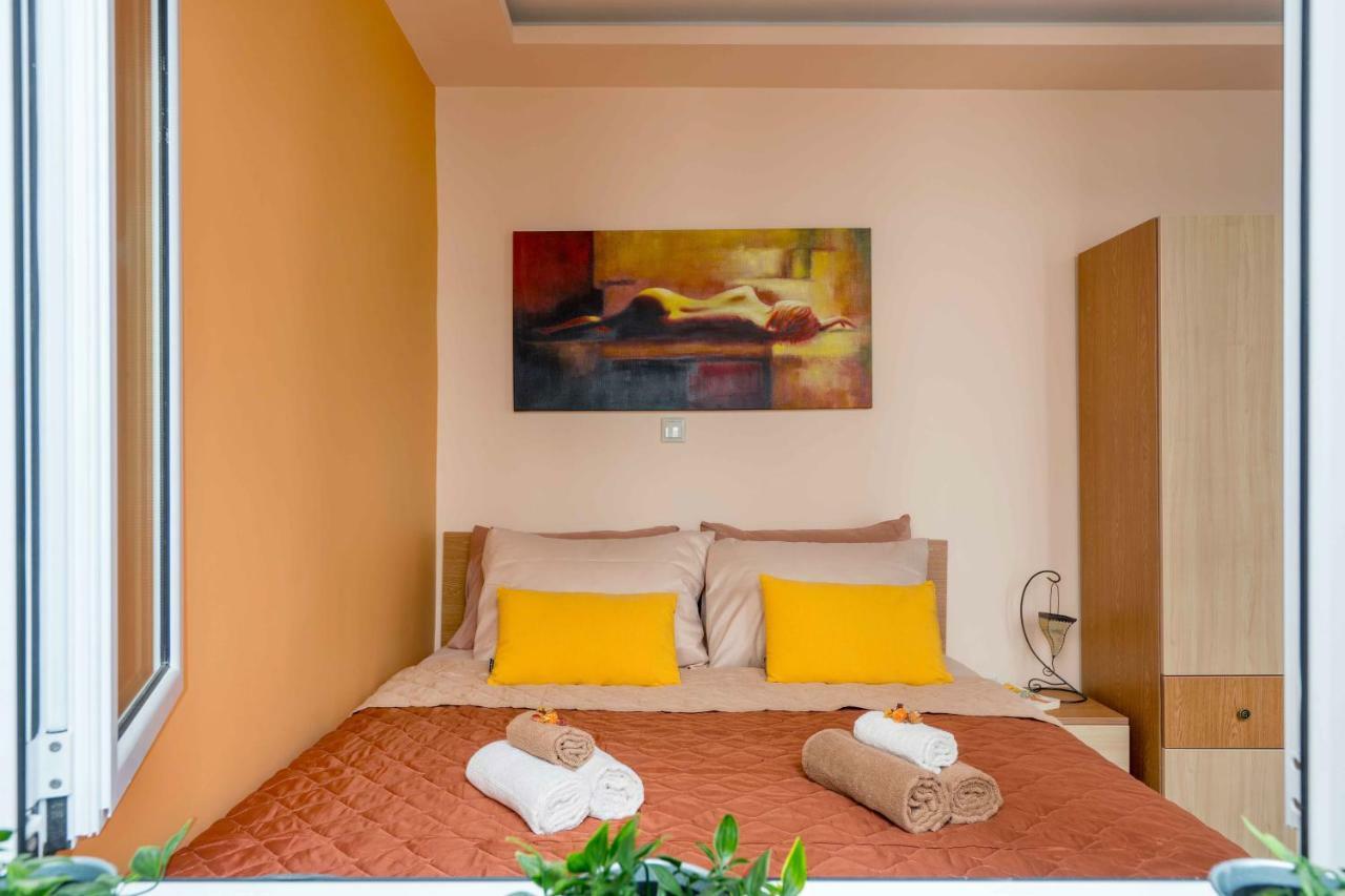 Cool Style Private Apartments Athena Bagian luar foto