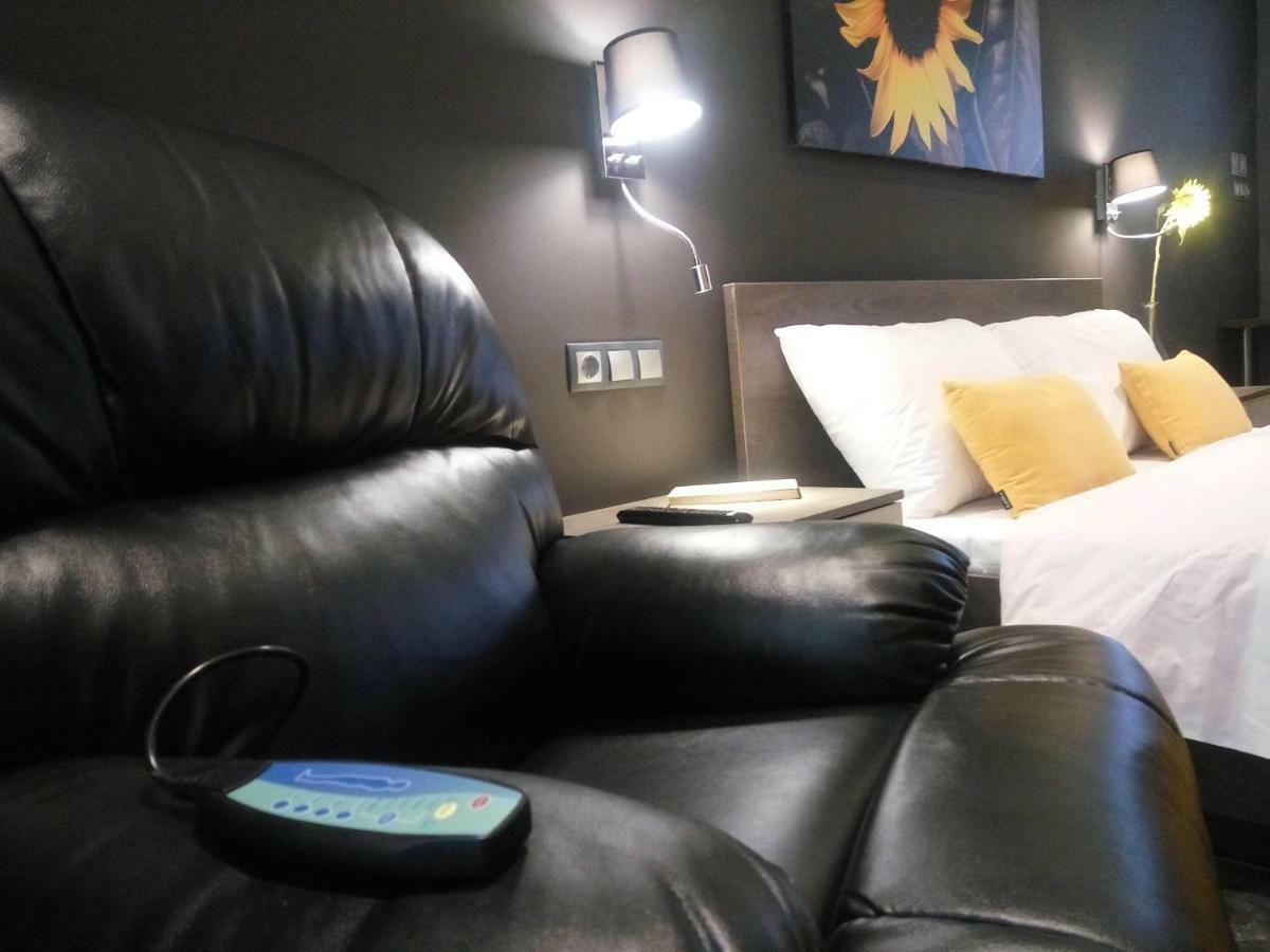 Cool Style Private Apartments Athena Bagian luar foto